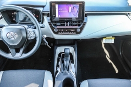 Toyota Corolla LE CVT (Natl) 2026