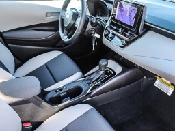 Toyota Corolla LE CVT (Natl) 2026