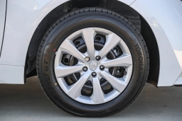 Toyota Corolla LE CVT (Natl) 2026