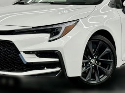 Toyota Corolla Hybrid SE FWD (Natl) 2026