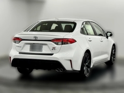 Toyota Corolla Hybrid SE FWD (Natl) 2026