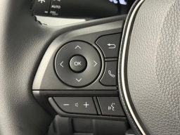 Toyota Corolla SE CVT (Natl) 2026