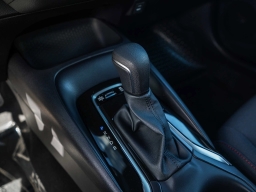 Toyota Corolla SE CVT (Natl) 2026