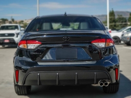 Toyota Corolla SE CVT (Natl) 2026