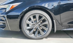 Toyota Corolla SE CVT (Natl) 2026