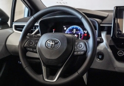 Toyota Corolla SE CVT (Natl) 2026