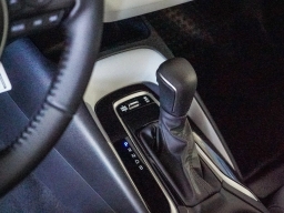 Toyota Corolla SE CVT (Natl) 2026