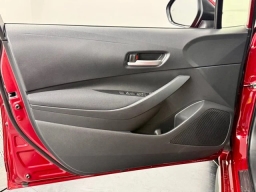 Toyota Corolla SE CVT (Natl) 2026