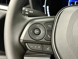 Toyota Corolla SE CVT (Natl) 2026