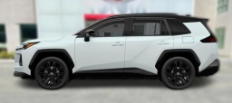 Toyota RAV4 XSE AWD (Natl) 2026