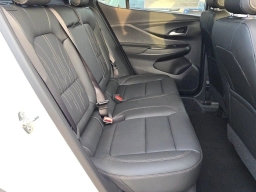 Buick Envista Avenir FWD 4dr 2026