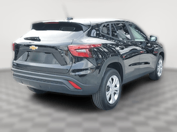 Chevrolet Trax LS FWD 4dr 2026