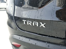 Chevrolet Trax LS FWD 4dr 2026