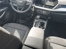 Chevrolet Trax LS FWD 4dr 2026