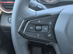 Chevrolet Trax 1RS FWD 4dr 2026