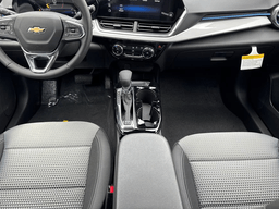 Chevrolet Trax LT FWD 4dr 2026