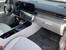 Hyundai Kona SE FWD 2026