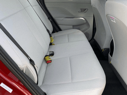 Hyundai Kona SE FWD 2026