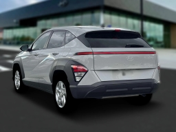 Hyundai Kona SE FWD 2026