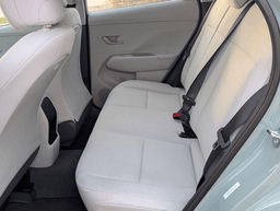 Hyundai Kona SE FWD 2026