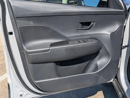 Hyundai Kona SE FWD 2026