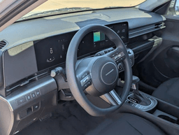 Hyundai Kona SE FWD 2026