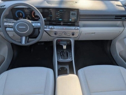 Hyundai Kona SE FWD 2026