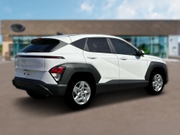 Hyundai Kona SE FWD 2026
