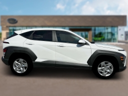 Hyundai Kona SE FWD 2026