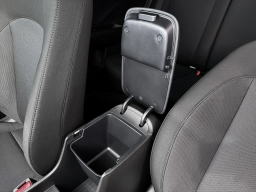 Hyundai Kona SE FWD 2026