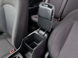 Hyundai Kona SE AWD 2026