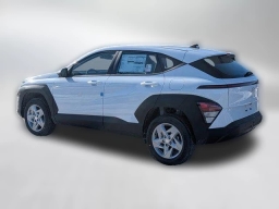 Hyundai Kona SE AWD 2026