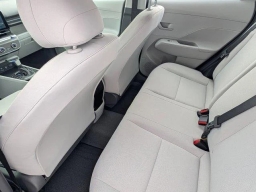 Hyundai Kona SE AWD 2026