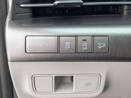 Hyundai Kona SE AWD 2026