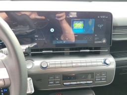 Hyundai Kona Electric SE FWD 2025