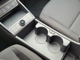 Hyundai Kona Electric SE FWD 2025