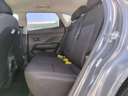 Hyundai Kona Electric SEL FWD 2025