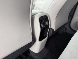 Hyundai Kona Electric SEL FWD 2025