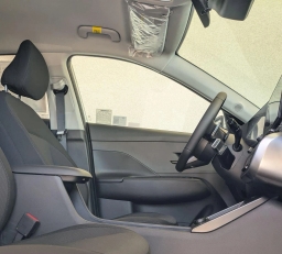 Hyundai Kona Electric SEL FWD 2025