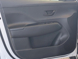 Hyundai Kona Electric SEL FWD 2025