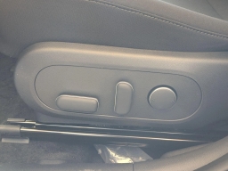 Hyundai Kona Electric SEL FWD 2025