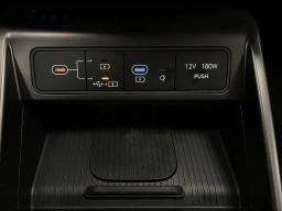 Hyundai Kona SEL Premium AWD 2026