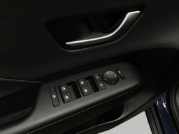 Hyundai Kona SEL Premium AWD 2026