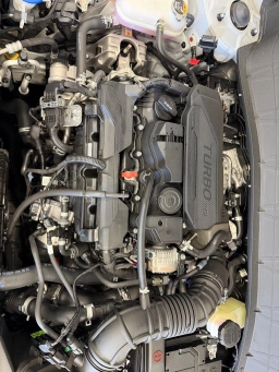 Hyundai Kona SEL Premium AWD 2026