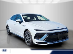 Hyundai Sonata SEL FWD 2025