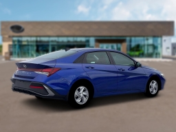 Hyundai Elantra SE IVT 2026