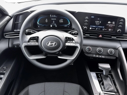 Hyundai Elantra SE IVT 2026