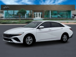 Hyundai Elantra SE IVT 2026