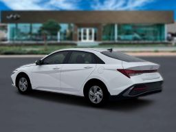 Hyundai Elantra SE IVT 2026