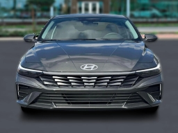 Hyundai Elantra SE IVT 2026